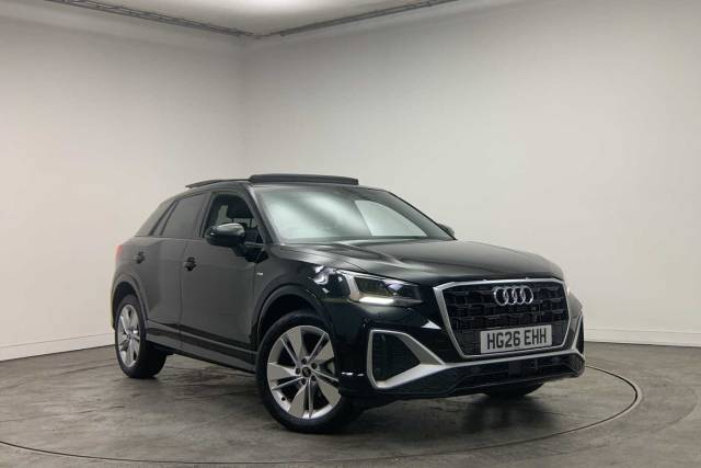 Audi Q2 1.5 S line 35 TFSI  150 PS S tronic 4x4 vehicle Petrol Mythos Black Metallic