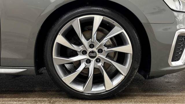 2022 Audi A4 Saloon 2.0 S line 35 TFSI  150 PS S tronic