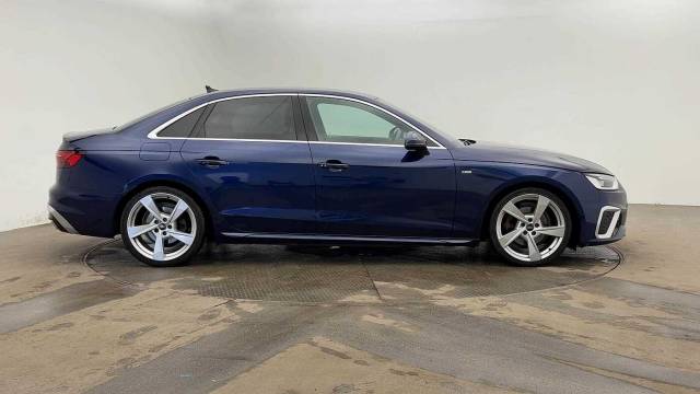 2022 Audi A4 Saloon 2.0 S line 35 TFSI  150 PS S tronic