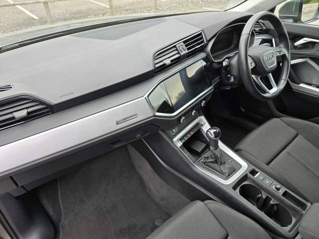 2023 Audi Q3 Sportback 1.5 Sport 35 TFSI  150 PS S tronic