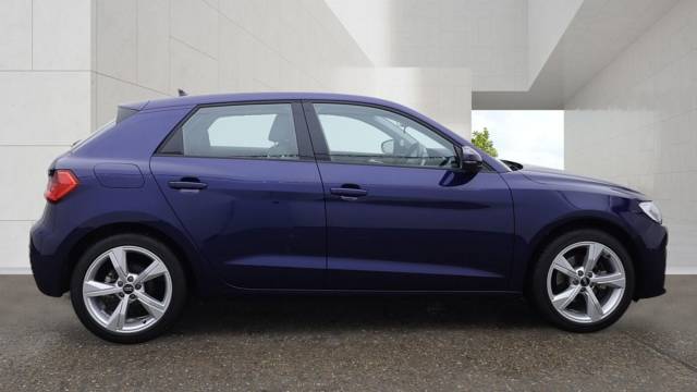 2023 Audi A1 Sportback 1.0 Sport 30 TFSI  110 PS S tronic