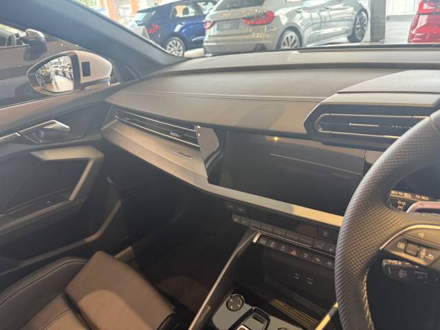 2026 Audi A3 Sportback AUDI A3 Sportback S line TFSI 116 PS S tronic