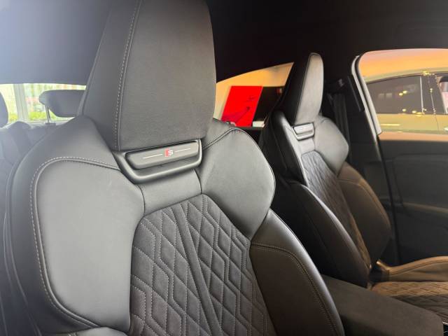 Audi Q6 Sportback e-tron AUDI Q6 Sportback Black Edition e-tron performance 225,00 kW