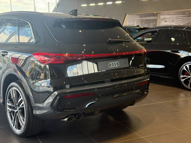 2026 Audi Q5 2.0 AUDI Q5 SUV Black Edition TDI quattro 204 PS S tronic