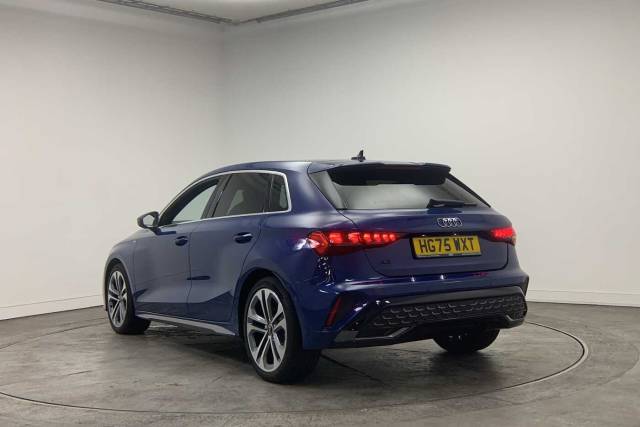 2026 Audi A3 Sportback 1.5 S line TFSI  116 PS S tronic