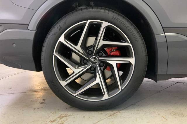 2025 Audi Q6 Sportback e-tron Unclassified