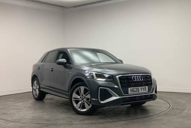 Audi Q2 1.5 S line 35 TFSI  150 PS S tronic 4x4 vehicle Petrol Daytona Grey Pearl Effect