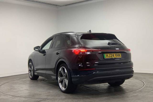 2024 Audi Q4 e-tron Q4  Black Edition 45 e-tron  210,00 kW