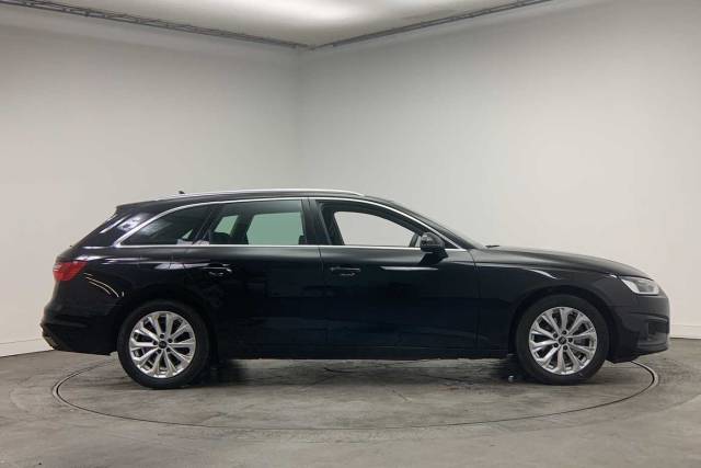 2023 Audi A4 Avant 2.0 Avant Technik 35 TFSI  150 PS S tronic