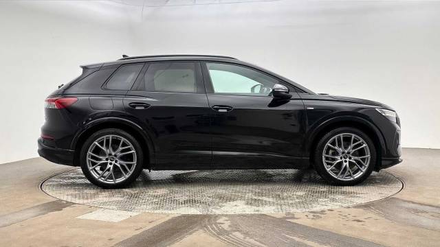 2023 Audi Q4 e-tron Q4  Edition 1 50 e-tron quattro 220,00 kW