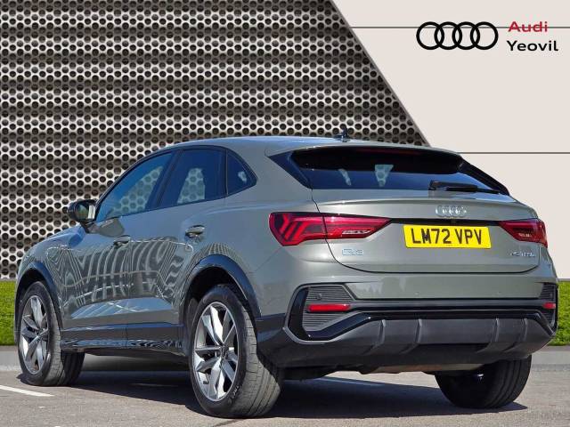 2022 Audi Q3 Sportback TFSI e 1.4 Black Edition 45 TFSI e  245 PS S tronic