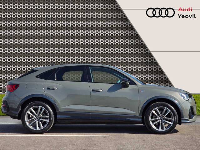 2022 Audi Q3 Sportback TFSI e 1.4 Black Edition 45 TFSI e  245 PS S tronic