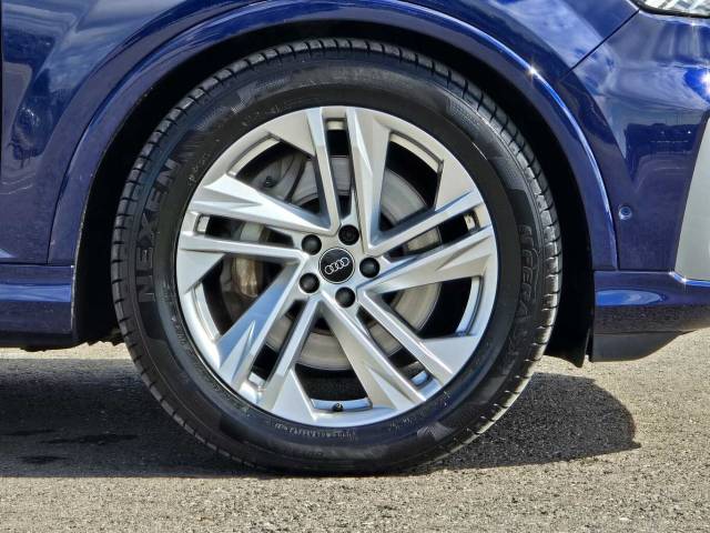 2023 Audi Q7 3.0 MY23.5 S line 50 TDI quattro 286 PS tiptronic