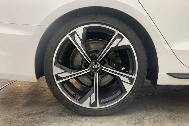2022 Audi A4 Saloon 2.0 Black Edition 35 TFSI  150 PS S tronic
