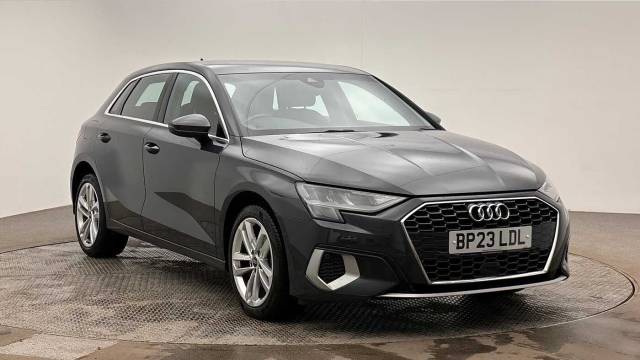 Audi A3 Sportback 1.4 Sport 40 TFSI e  204 PS S tronic Hatchback Hybrid Manhattan grey, metallic