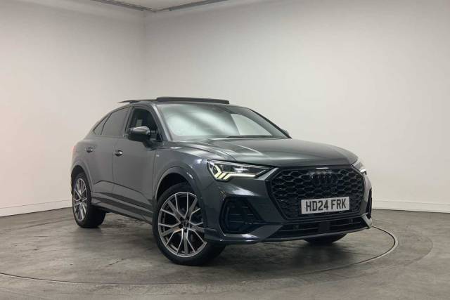 Audi Q3 Sportback 1.5 Black Edition 35 TFSI  150 PS S tronic 4x4 vehicle Petrol Daytona Grey Pearl Effect