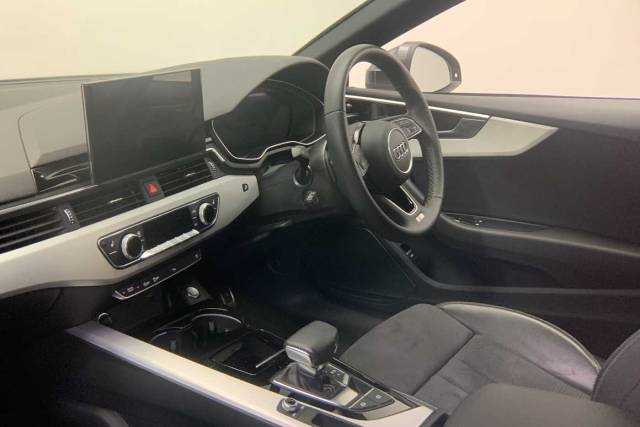 2023 Audi A5 Coupe 2.0 Coup- S line 40 TFSI  204 PS S tronic