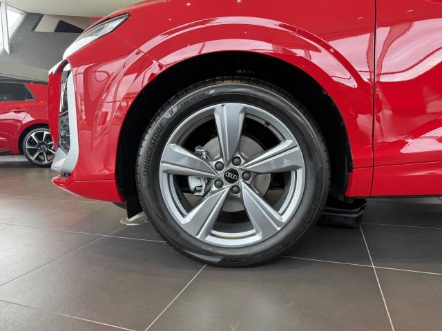 2026 Audi Q3 Sportback 1.5 AUDI Q3 Sportback S line TFSI 150 PS S tronic