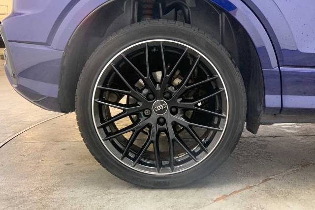 2023 Audi Q2 1.0 Black Edition 30 TFSI  110 PS 6-speed
