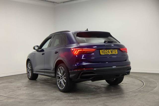 2024 Audi Q3 TFSI e 1.4 Black Edition 45 TFSI e  245 PS S tronic
