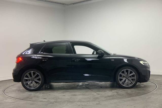 2025 Audi A1 Sportback 1.0 S line 30 TFSI  116 PS S tronic