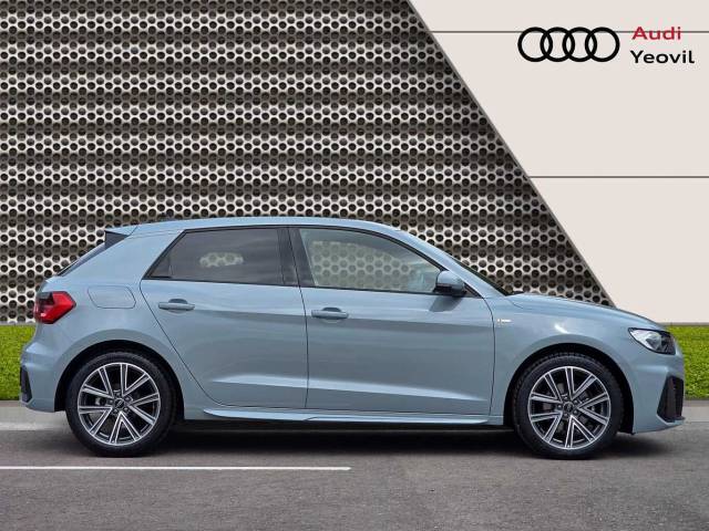 2025 Audi A1 Sportback 1.5 S line 35 TFSI  150 PS S tronic