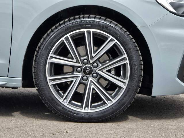 2025 Audi A1 Sportback 1.5 S line 35 TFSI  150 PS S tronic