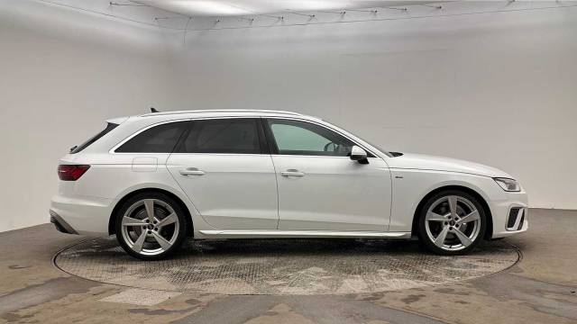 2022 Audi A4 Avant 2.0 Avant S line 35 TDI  163 PS S tronic