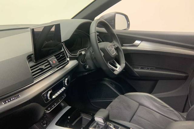 2023 Audi Q5 2.0 S line 40 TDI quattro 204 PS S tronic