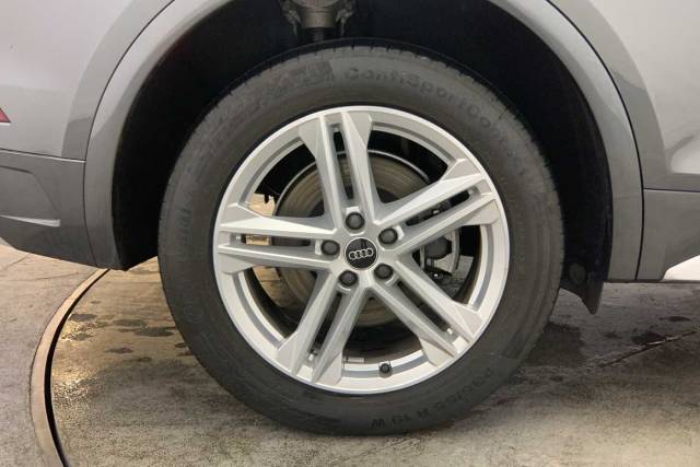 2023 Audi Q5 2.0 S line 40 TDI quattro 204 PS S tronic