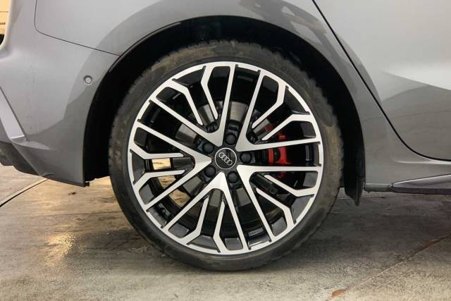 2025 Audi S3 Sportback 2.0 Black Edition TFSI  333 PS S tronic