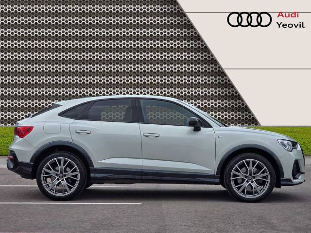 2023 Audi Q3 Sportback 2.0 Black Edition 40 TDI quattro 200 PS S tronic