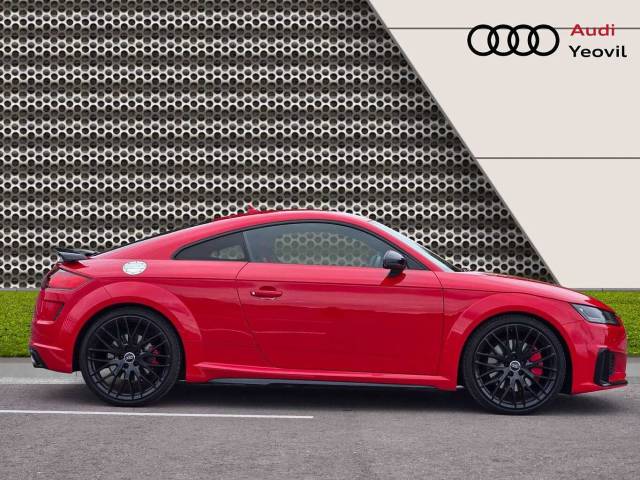 2021 Audi TT 2.0 S Coup- Black Edition TFSI  320 PS S tronic