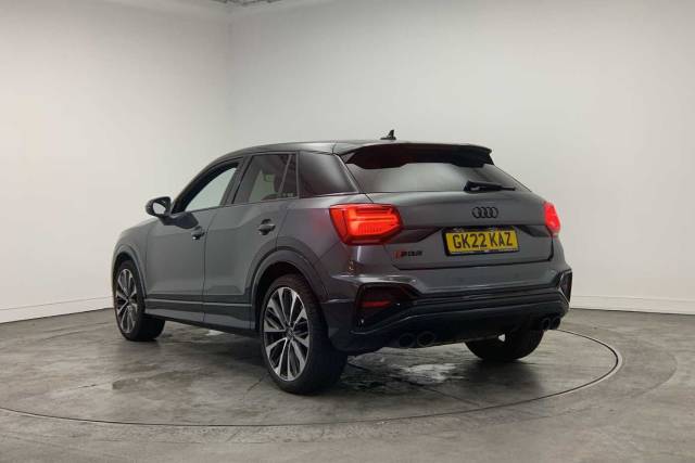 2022 Audi SQ2 2.0 Black Edition TFSI  300 PS S tronic