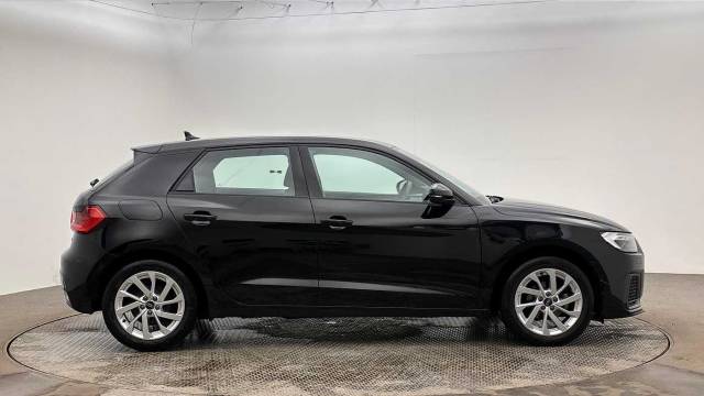 2023 Audi A1 Sportback 1.0 Sport 25 TFSI  95 PS 5-speed