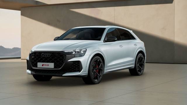 Audi Rs Q8 4.0 AUDI RS Q8 SUV performance Carbon Black 640 PS tiptronic SUV Petrol Satellite Silver Metallic