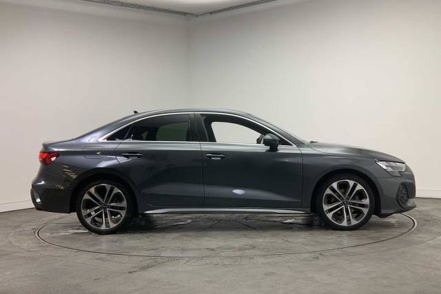 2025 Audi A3 Saloon 1.5 S line 35 TFSI  150 PS 6-speed