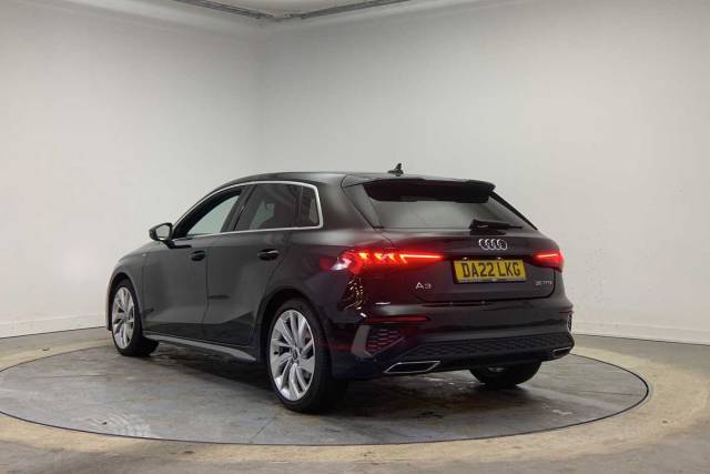 2022 Audi A3 Sportback 1.5 S line 35 TFSI  150 PS S tronic