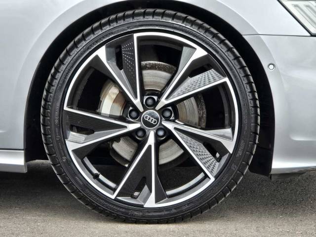 2022 Audi A6 2.0 Avant Vorsprung 40 TDI quattro 204 PS S tronic