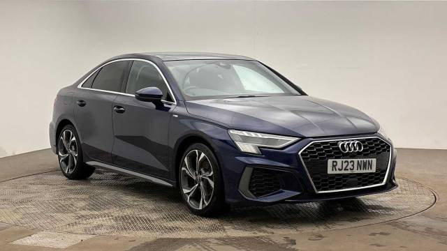 Audi A3 Saloon 1.5 MY23.5 S line 35 TFSI  150 PS S tronic Saloon Petrol Navarra blue, metallic