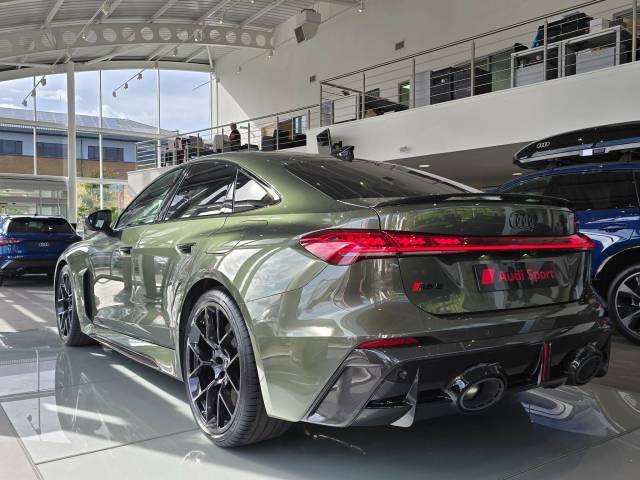 2026 AUDI RS 5 Saloon 2.9 AUDI RS 5 Saloon Performance Vorsprung 639 PS tiptronic