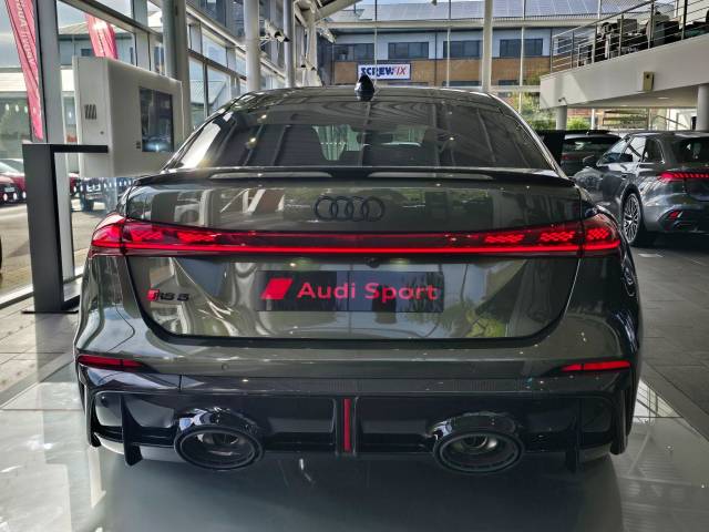 2026 AUDI RS 5 Saloon 2.9 AUDI RS 5 Saloon Performance Vorsprung 639 PS tiptronic