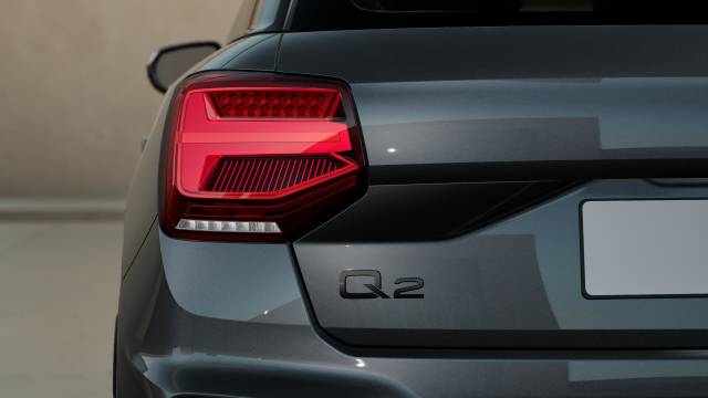 2026 Audi Q2 1.5 AUDI Q2 Black Edition 35 TFSI 150 PS S tronic