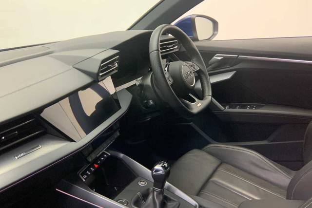 2024 Audi A3 Saloon 1.5 S line 35 TFSI  150 PS 6-speed