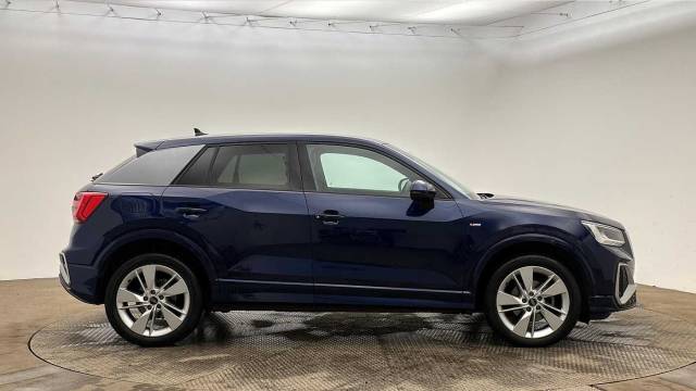 2023 Audi Q2 1.5 MY23.5 S line 35 TFSI  150 PS 6-speed