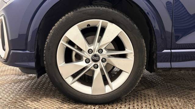 2023 Audi Q2 1.5 MY23.5 S line 35 TFSI  150 PS 6-speed