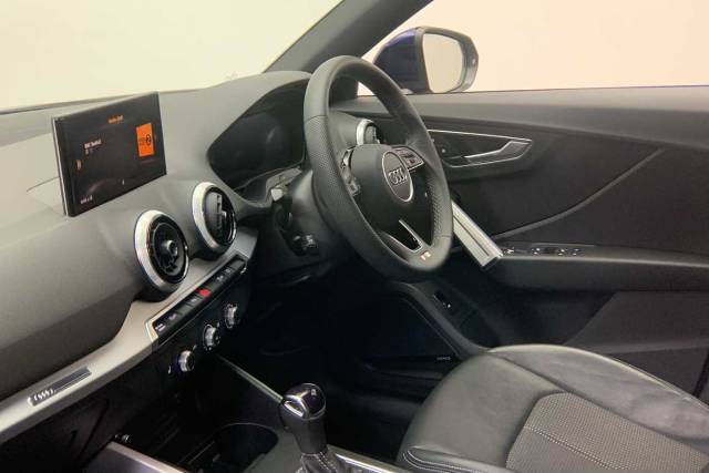 2023 Audi Q2 1.5 S line 35 TFSI  150 PS S tronic