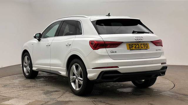 2023 Audi Q3 1.5 S line 35 TFSI  150 PS S tronic