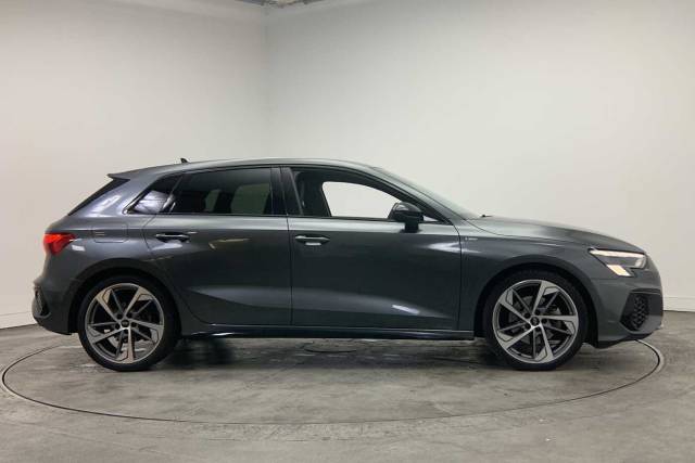 2023 Audi A3 Sportback 1.5 Edition 1 35 TFSI  150 PS S tronic