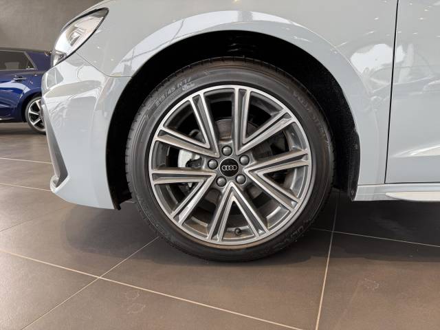 2026 Audi A1 Sportback AUDI A1 Sportback S line 30 TFSI 116 PS 6-speed